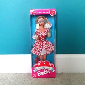 1995 Valentine Sweetheart Barbie ❤